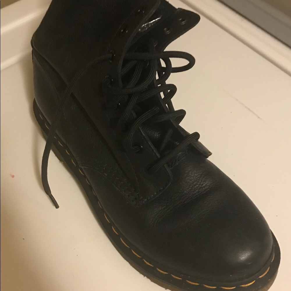Dr Marten black combat boots